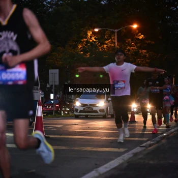 Runner Photo 3917091