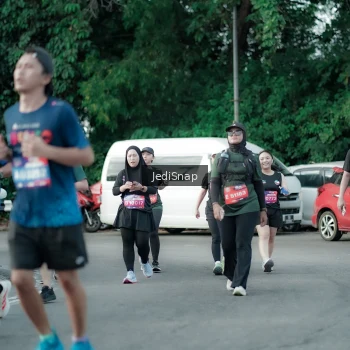 Runner Photo 3917143