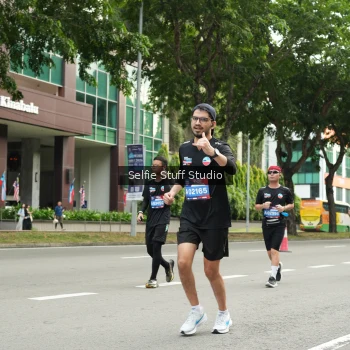 Runner Photo 3917202