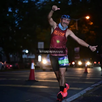 Runner Photo 3917224