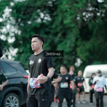 Runner Photo 3917246