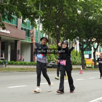 Runner Photo 3917285