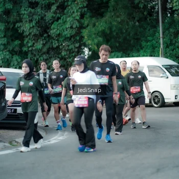 Runner Photo 3917290