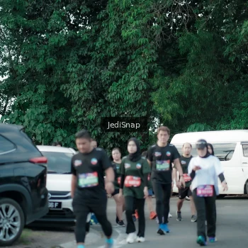 Runner Photo 3917292