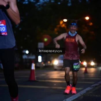 Runner Photo 3917298