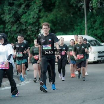 Runner Photo 3917318