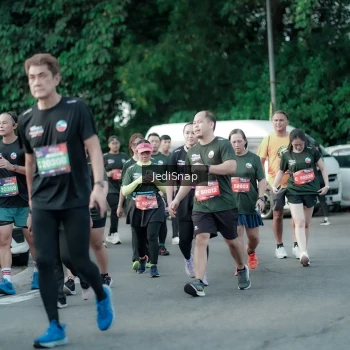 Runner Photo 3917331