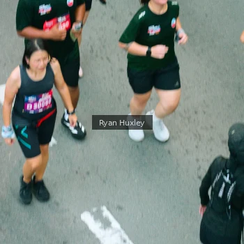 Runner Photo 3917334