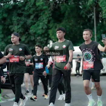Runner Photo 3917422