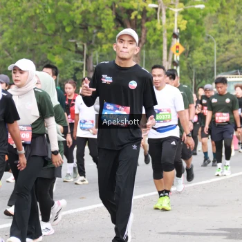 Runner Photo 3917447