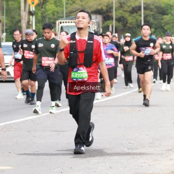 Runner Photo 3917475
