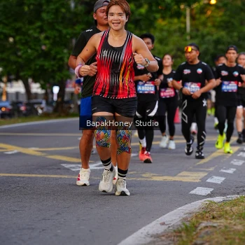 Runner Photo 3917480