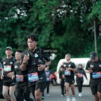 Runner Photo 3917490