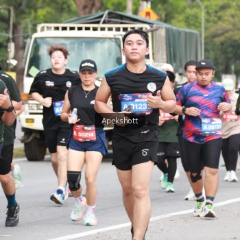 Runner Photo 3917513