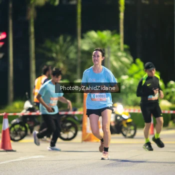 Runner Photo 3917572