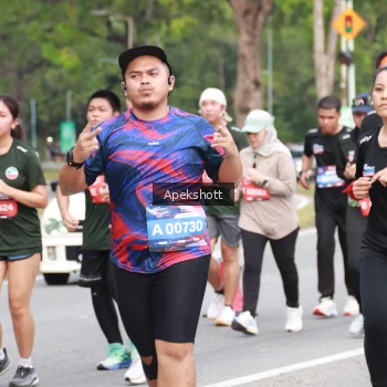Runner Photo 3917573