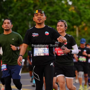 Runner Photo 3917579