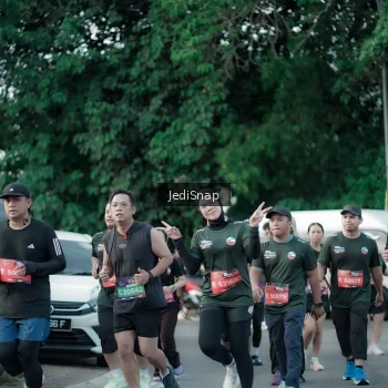 Runner Photo 3917651