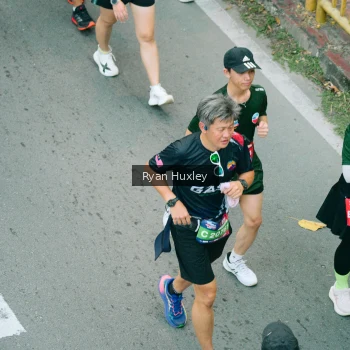 Runner Photo 3917652