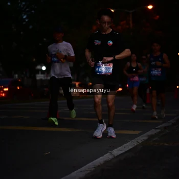 Runner Photo 3917654