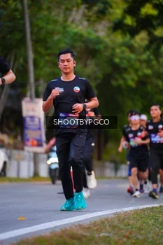 Runner Photo 3917656