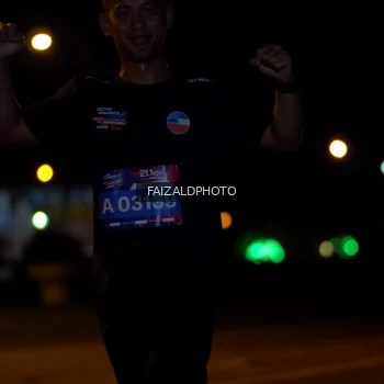 Runner Photo 3917666
