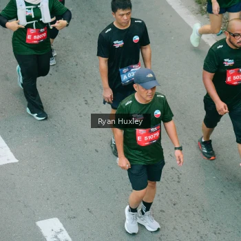 Runner Photo 3917672