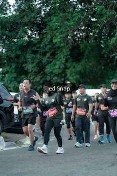Runner Photo 3917709