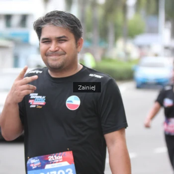 Runner Photo 3917718