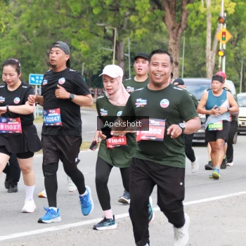 Runner Photo 3917727
