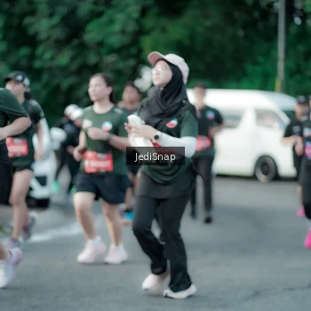 Runner Photo 3917785