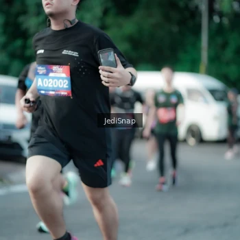 Runner Photo 3917848