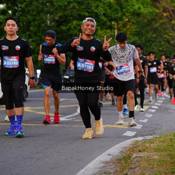 Runner Photo 3917868