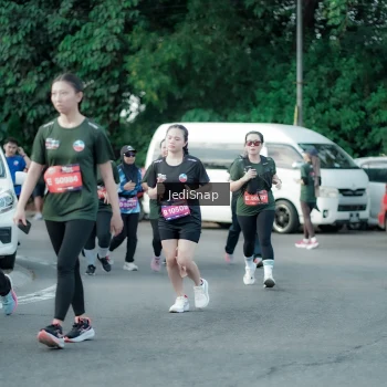 Runner Photo 3917890