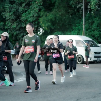 Runner Photo 3917906