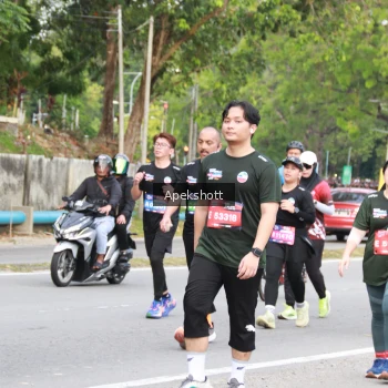 Runner Photo 3917947