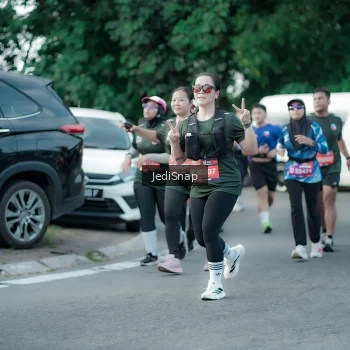 Runner Photo 3917960