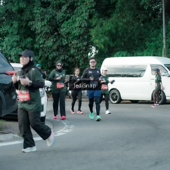 Runner Photo 3918067