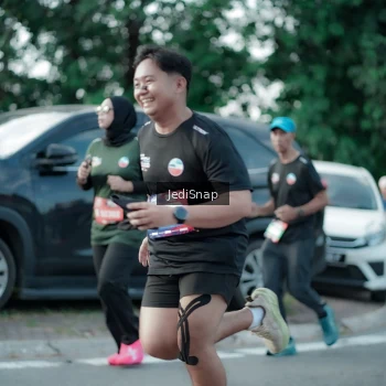 Runner Photo 3918191