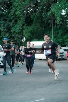 Runner Photo 3918220