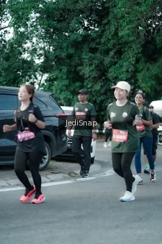Runner Photo 3918232