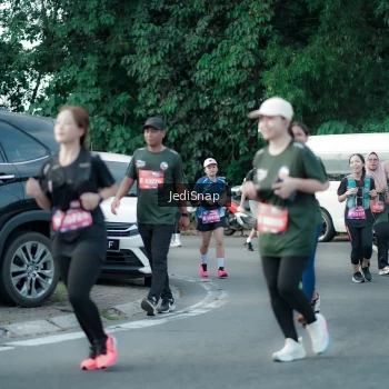 Runner Photo 3918249