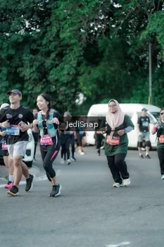 Runner Photo 3918289