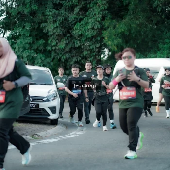 Runner Photo 3918345