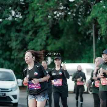 Runner Photo 3918376