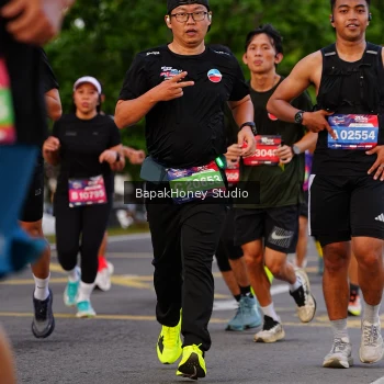 Runner Photo 3918450