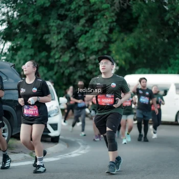 Runner Photo 3918532