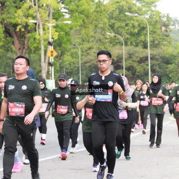 Runner Photo 3918565