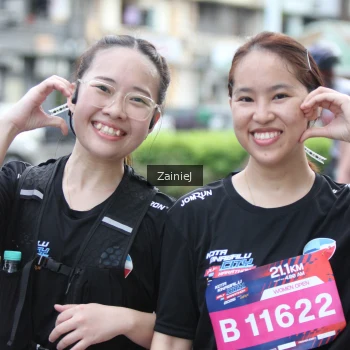 Runner Photo 3918605