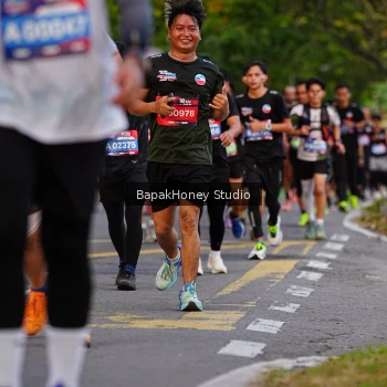 Runner Photo 3918614